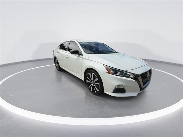 Used 2020 Nissan Altima SR with VIN 1N4BL4CV8LC187687 for sale in North Miami, FL
