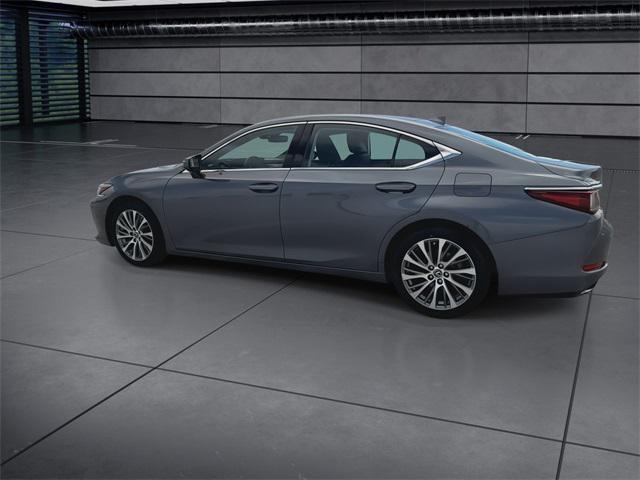 Image 6 of 2019 LEXUS ES 350
