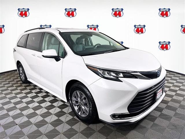 2023 Toyota Sienna