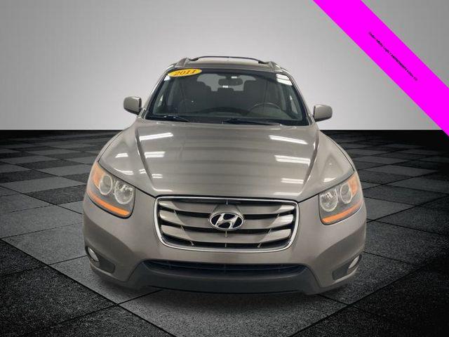 Used 2011 Hyundai Santa Fe Limited with VIN 5XYZKDAGXBG034237 for sale in Holland, MI