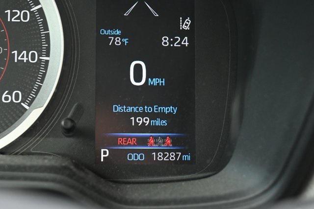 Used 2022 Toyota Corolla Cross LE with VIN 7MUCAABG5NV026601 for sale in Northfield, Minnesota