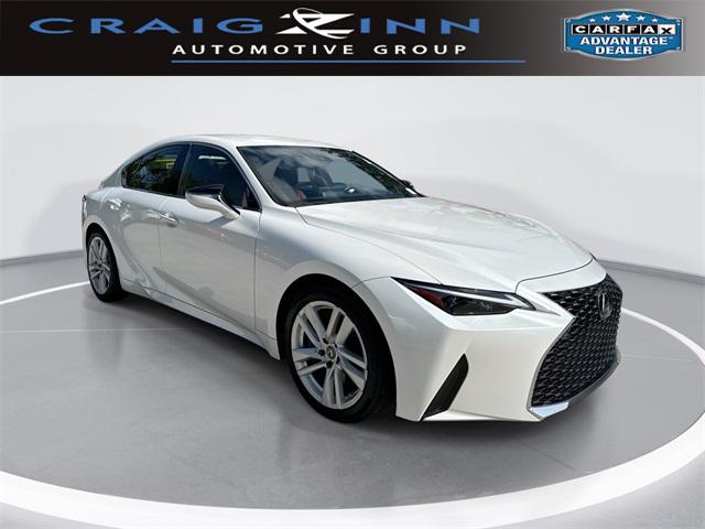 2022 Lexus IS